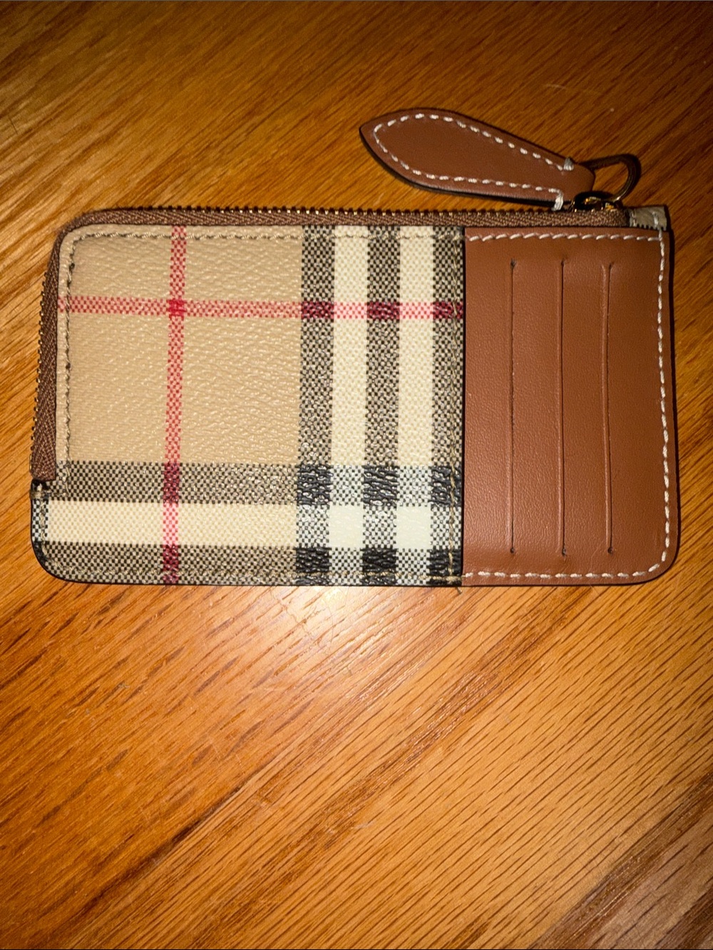 NWOT Burberry Somerset Plaid Zip Card Holder with Tan Leather Slots